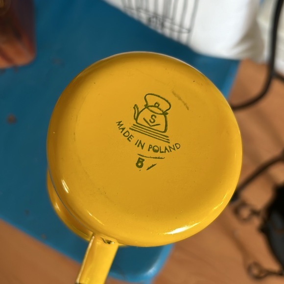 Vintage Yellow Enamelware Turkish Long Handle Mini Coffee Pot - Picture 3 of 7